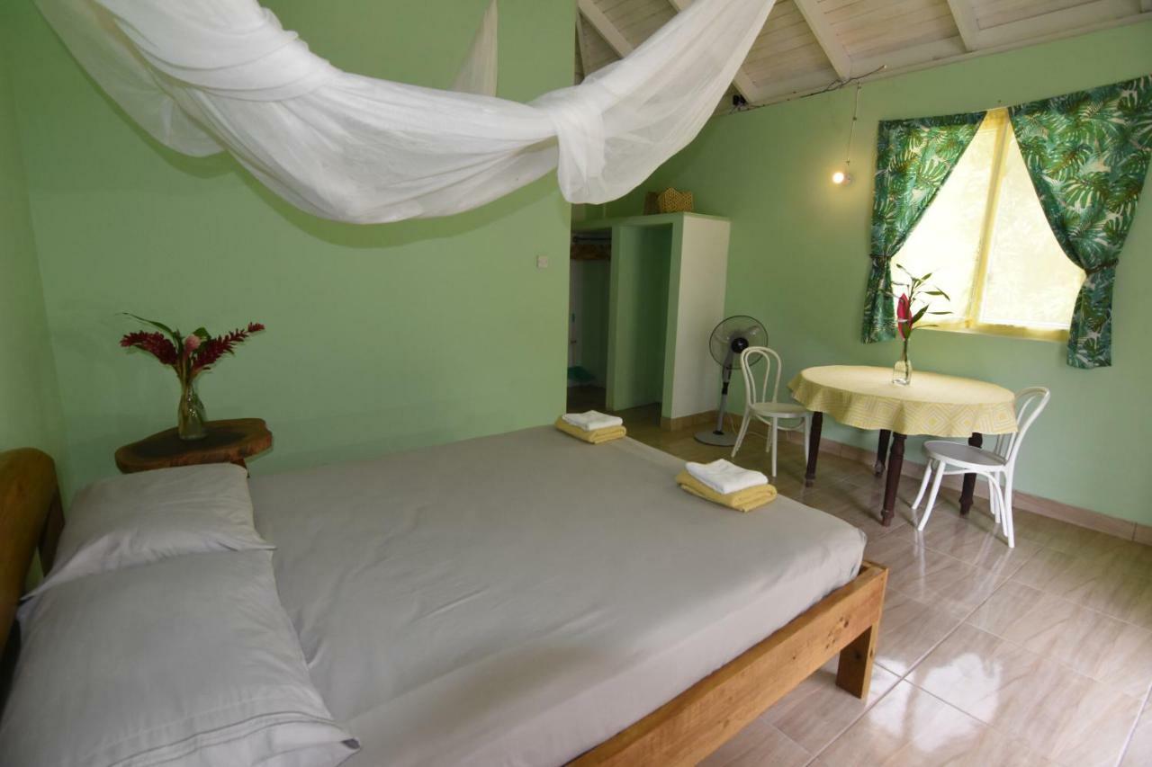 Soufriere Guesthouse Zewnętrze zdjęcie