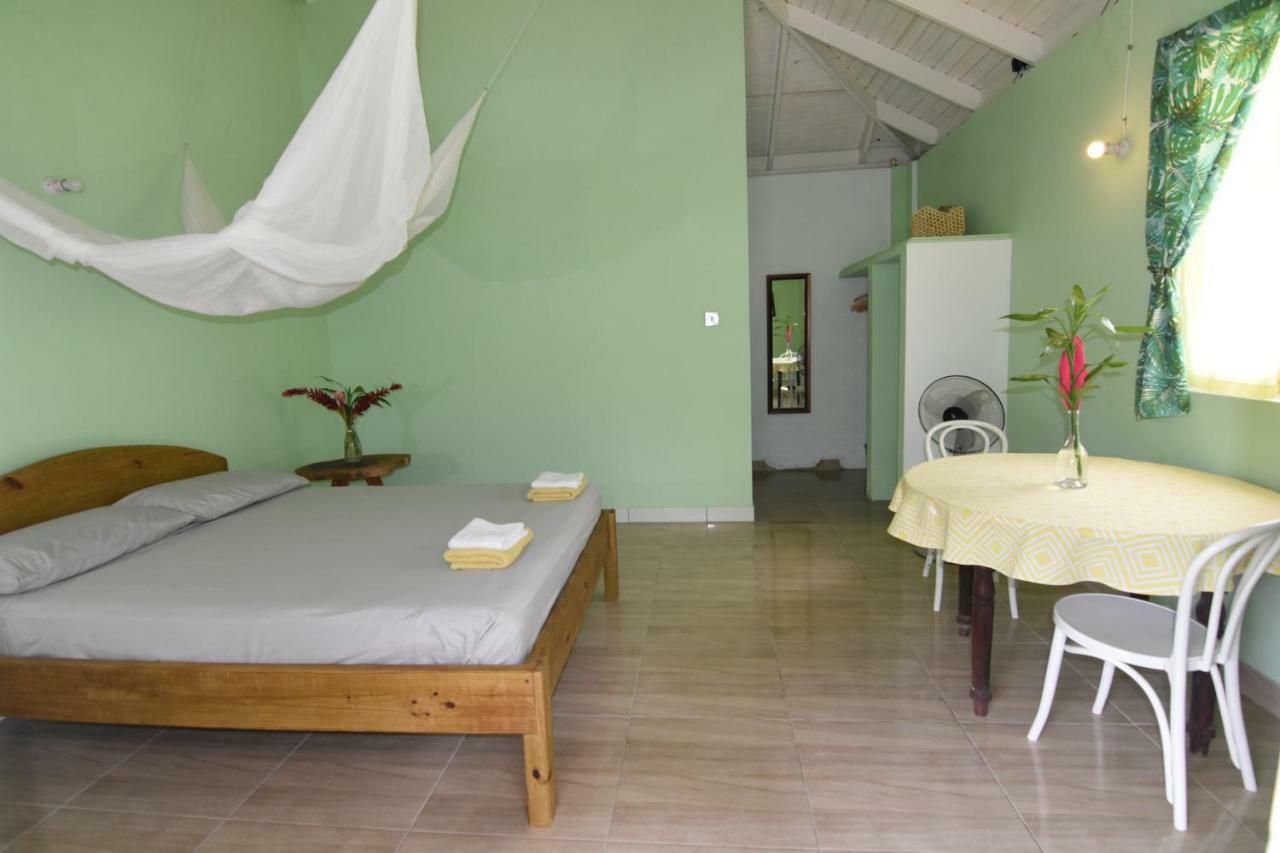 Soufriere Guesthouse Zewnętrze zdjęcie